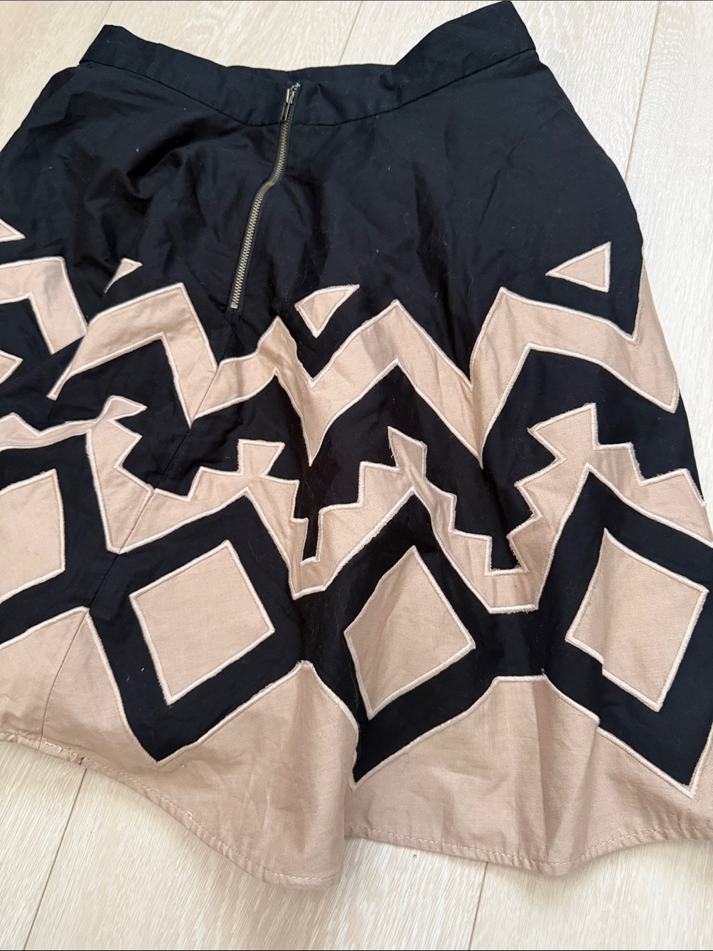 Plenty by Tracy Reese Black and Beige Geometric Circle Skirt - Picture 11 of 11